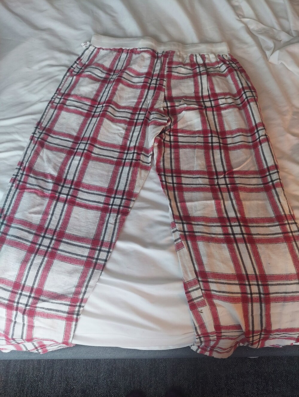 Red and White Razorbacks Pajama Pants - Picture 4 of 4